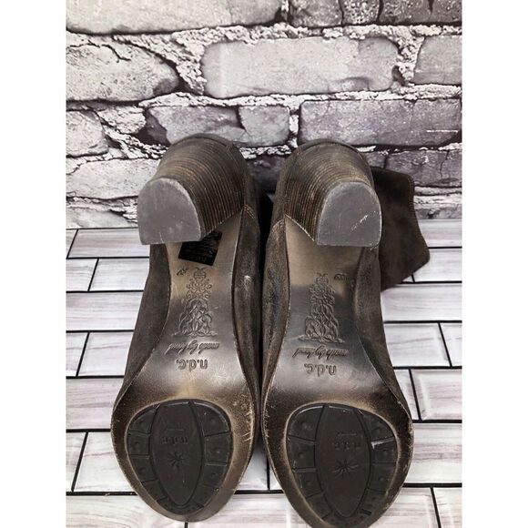 N.D.C. Made by Hand Brown Suede Leather Heel Ankle Boots Shoes Women Sz 39EU/8.5 - Picture 14 of 16